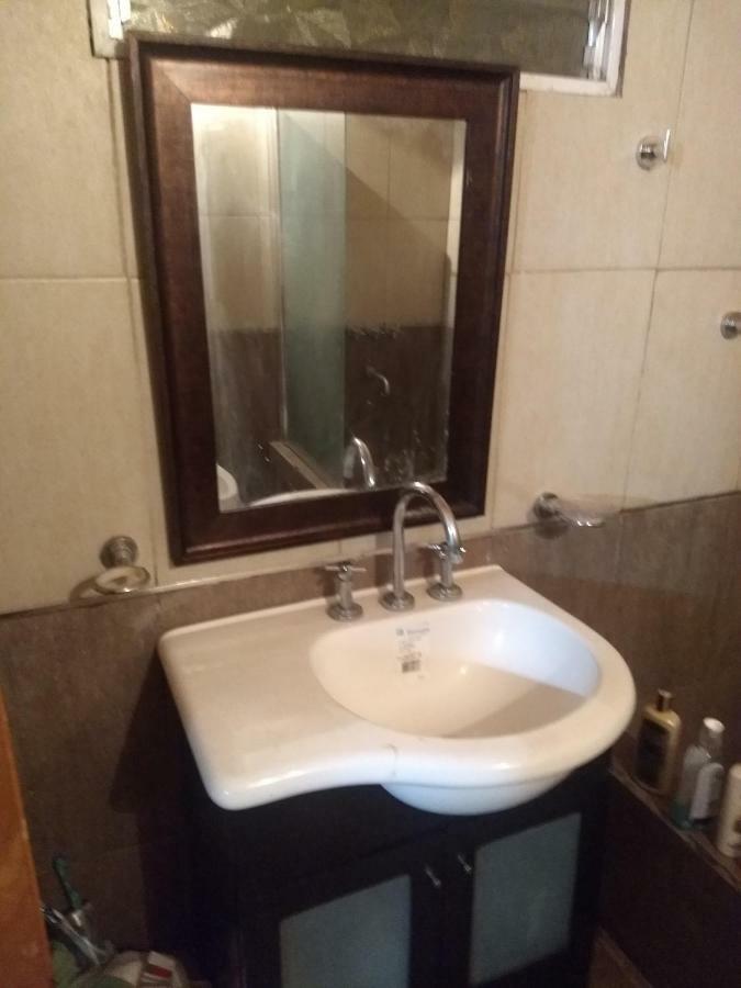 Karina'S House Bed and Breakfast Ezeiza Εξωτερικό φωτογραφία