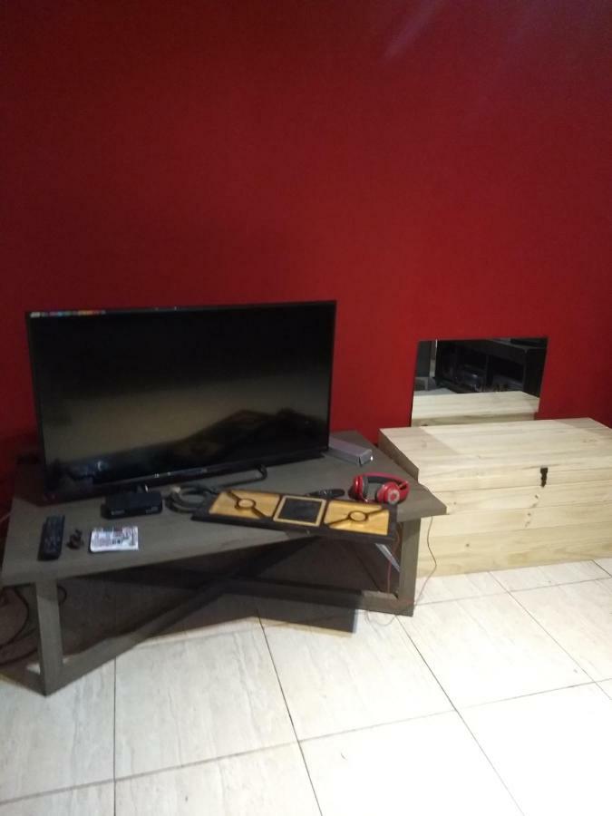 Karina'S House Bed and Breakfast Ezeiza Εξωτερικό φωτογραφία